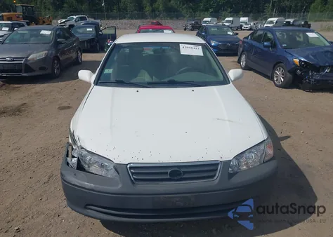 2000 Toyota Camry Ce from USA, damaged, VIN 4T1BG22KXYU755297